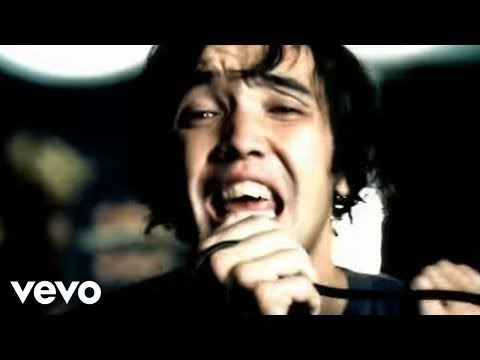Youtube: Hoobastank - Crawling In The Dark (Official Music Video)