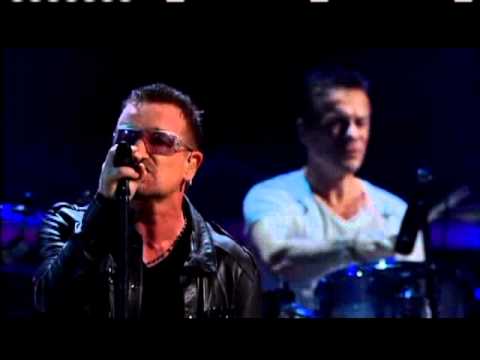 Youtube: U2, Bruce Springsteen and Patti Smith perform "Because the Night" 25th Anniversary shows