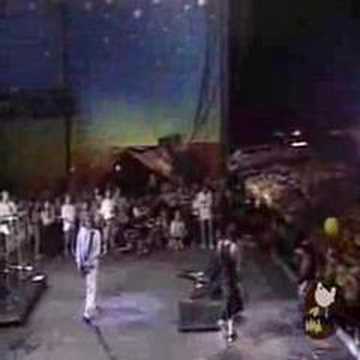 Youtube: KoRn Freak On A Leash Live Woodstock 1999