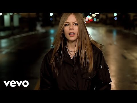 Youtube: Avril Lavigne - I'm With You (Official Video)