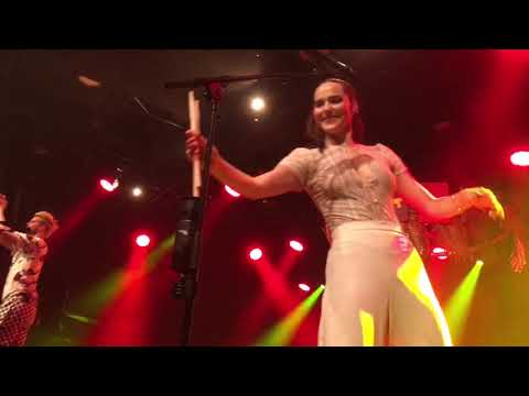 Youtube: Sofi Tukker - Matadora - Live at Paradiso, Tolhuistuin