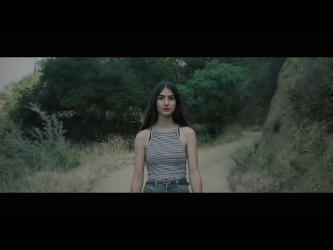 Youtube: Drugdealer -  Suddenly feat. Weyes Blood (Official Video)