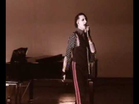 Youtube: Marilyn Manson - Alabama Song (The Doors cover from Aufstieg und Fall der Stadt Mahagonny)