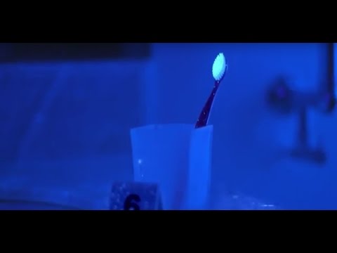 Youtube: Toilet Germs and Your Toothbrush