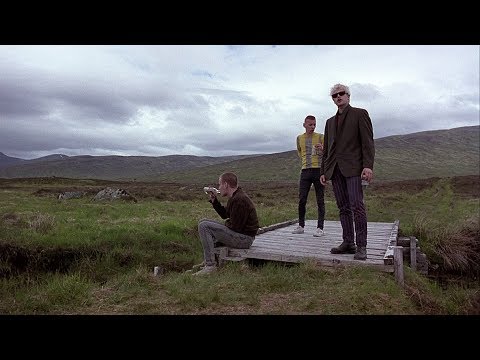 Youtube: Lou Reed - Perfect Day [TRAINSPOTTING]