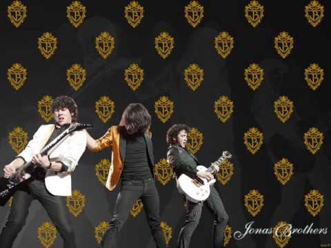 Youtube: Jonas Brothers - Aces High (Iron Maiden cover)