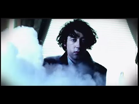 Youtube: The Wombats - Jump Into The Fog (Official Video)
