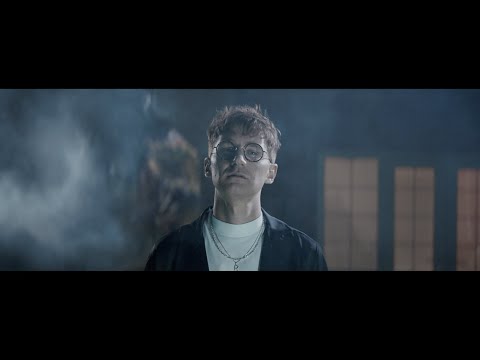 Youtube: Glass Animals - It’s All So Incredibly Loud (Official Video)