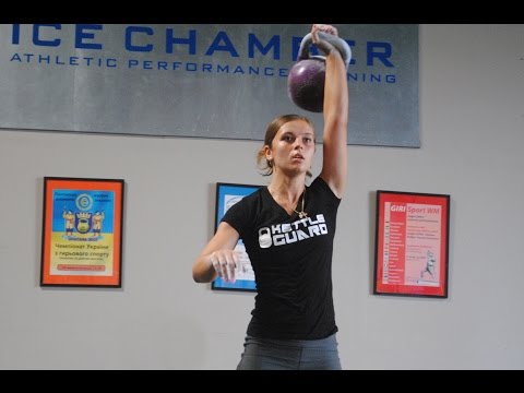 Youtube: Ksenia Dedukhina & Melissa Swanson - 20kg Snatch