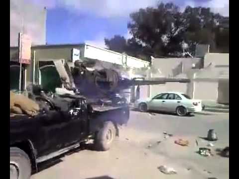 Youtube: Libye Bataille Misrata Libya 10.4.2011 احدى المعارك مصراته ليبيا