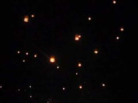 Youtube: Floating lanterns (1): Loy Krathong Festival, Chiang Mai
