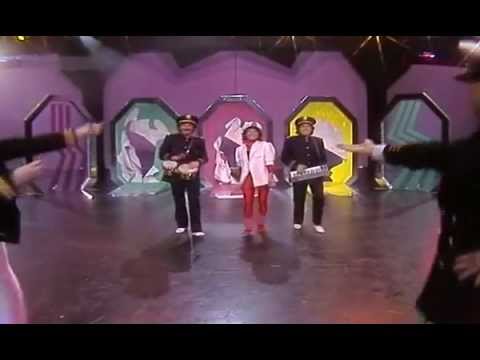 Youtube: Ricchi e Poveri - Voulez-vous danser 1984