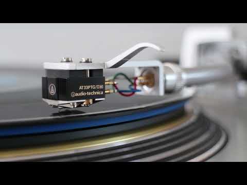 Youtube: Dire Straits - Calling Elvis (2014 Vinyl LP) - Technics 1200G / Audio Technica AT33PTG/II