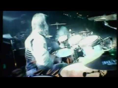 Youtube: Slipknot - Joey Jordison Drum cam - Disasterpiece (Live at London 2002)