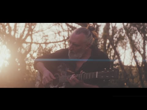 Youtube: FINK  - One Last Gift (Official Video)