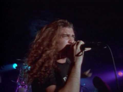 Youtube: Dream Theater - Pull Me Under [OFFICIAL VIDEO]