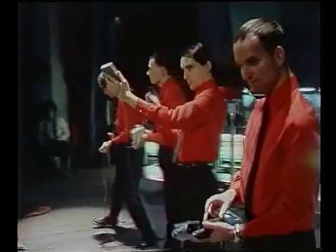Youtube: KRAFTWERK - Taschenrechner (Live 1981 - ORF) - HIGH QUALITY