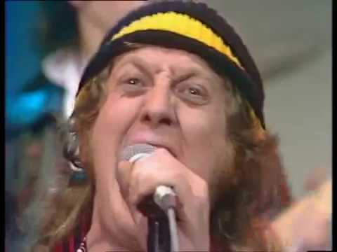 Youtube: Slade - Give Us A Goal ('Get It Together', 14-03-78)