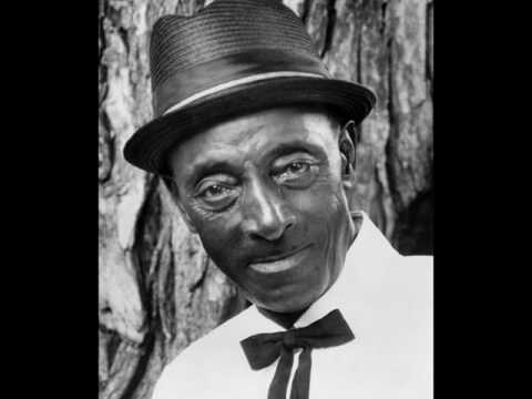 Youtube: Mississippi Fred McDowell - You gotta move