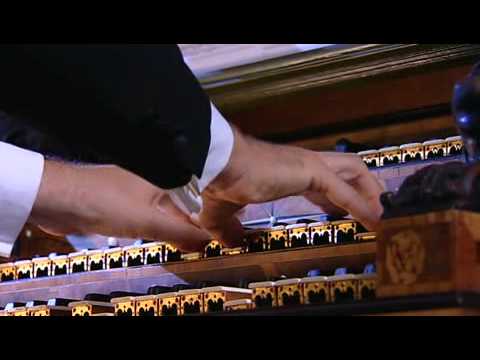 Youtube: Johann Sebastian Bach - Toccata et fugue
