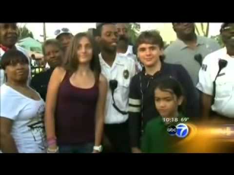 Youtube: Michael Jackson's kids visit Gary, Indiana 8/27/2011