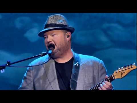 Youtube: Christopher Cross Sailing/All Right/Think Of Laura/Arthur's Theme Live