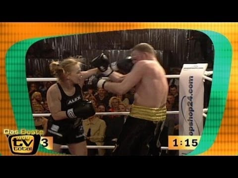 Youtube: Raab vs. Halmich- TV total - TV total