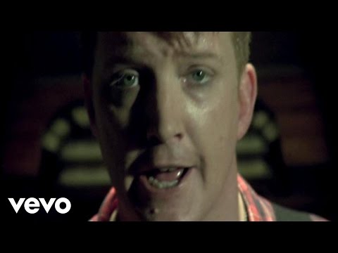 Youtube: Queens Of The Stone Age - Sick, Sick, Sick (Official Music Video)