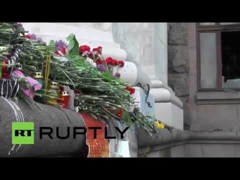 Youtube: Ukraine: Odessa mourns victims of fatal Trade Union Building blaze