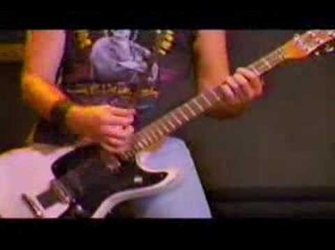Youtube: Ramones and Lemmy (motorhead) - R.A.M.O.N.E.S- Live