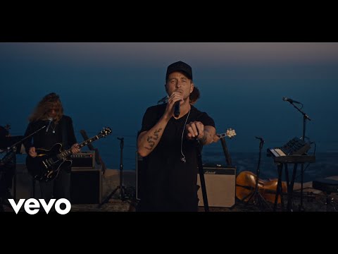 Youtube: OneRepublic - Someday (One Night in Malibu)