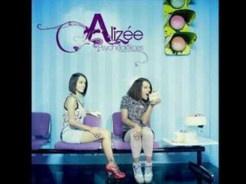Youtube: [HQ] Alizee - Par Les Paupières