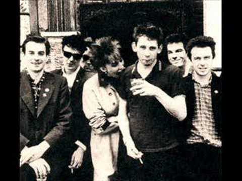 Youtube: The Pogues - Lullaby of London demo