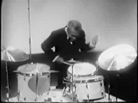 Youtube: Gene Krupa-Big Noise From Winnetka