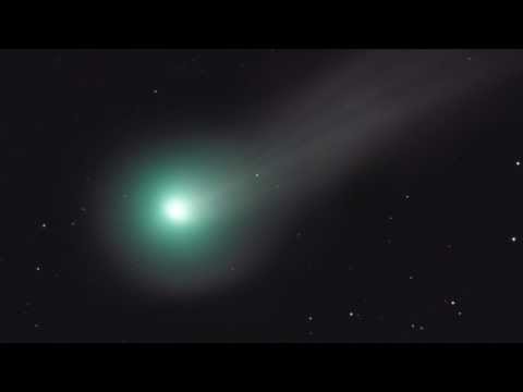 Youtube: Comet Lovejoy Timelapse & Stack