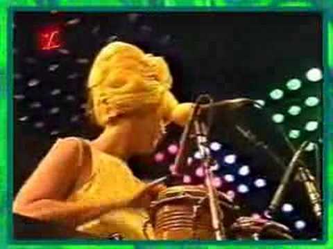 Youtube: The B-52's  - Party Out of Bounds - Rock in Rio 1985