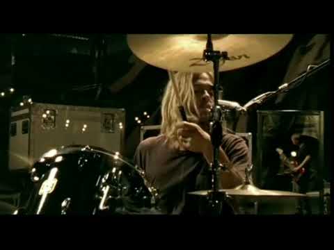 Youtube: Foo Fighters - Wheels (Official HD Video)