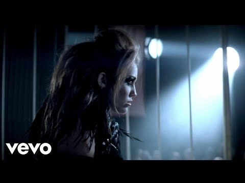 Youtube: Miley Cyrus - Can't Be Tamed