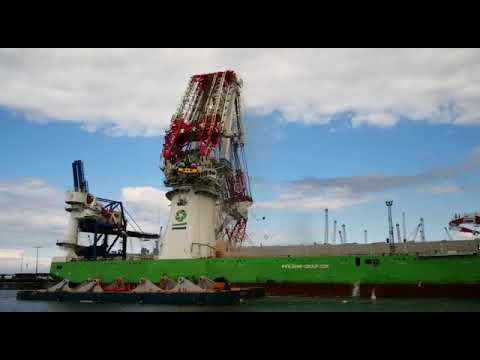 Youtube: Riesiger Schiffskran bricht im Überseehafen Rostock bei Tests in sich zusammen