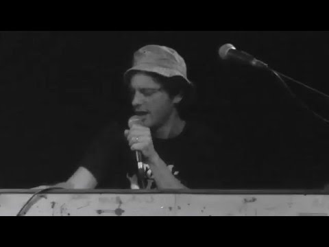 Youtube: Retrogott und Hulk Hodn - Retrogott solo - Atomic Love Affair - Live Sezession Tour 2016