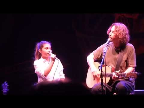 Youtube: Chris Cornell & daughter Toni Cornell - Redemption Song @Beacon Theatre (w/ official audio)