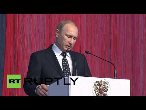 Youtube: Russia: 'Always at the forefront' Putin praises Russian security services