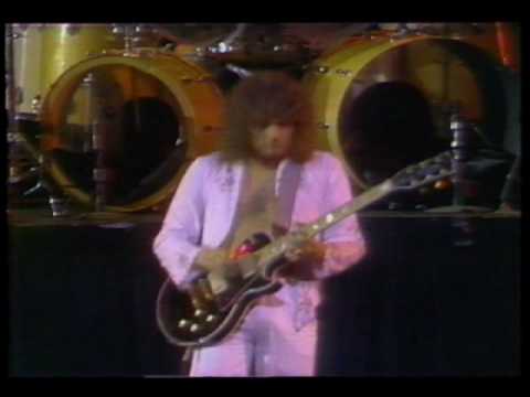 Youtube: April Wine - Roller (Official Music Video)