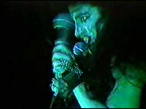 Youtube: Diamanda Galas - The Litanies of Satan - Live (2 of 2)