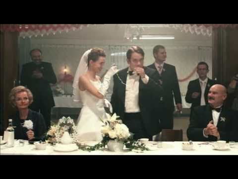Youtube: Die Toten Hosen - Hochzeitspolka | EURO 2012 Zamrożona Wyborowa - Eisgekühlter Bommerlunder (2010)