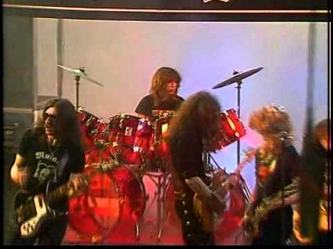 Youtube: Motörhead & Girlschool [HeadGirl] - Please Don't Touch [German TV appearance 1981]