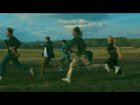 Youtube: HAPPY LANDING - Lose The Gun (Official Video)