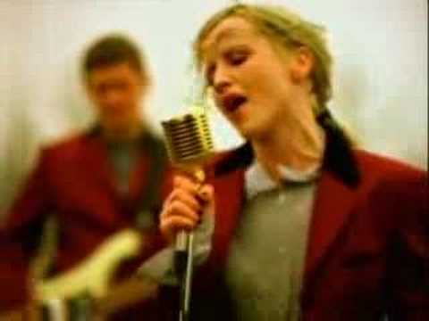 Youtube: The Cranberries - Can't Be With You