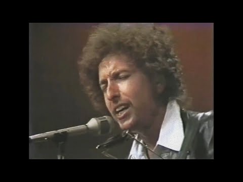 Youtube: Bob Dylan - Hurricane (Live on PBS, 1975) [RARE ORIGINAL AUDIO]