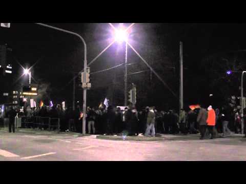 Youtube: L-IZ.de zeigt: Legida Aufmarsch am Georgiring 21. Januar 2015